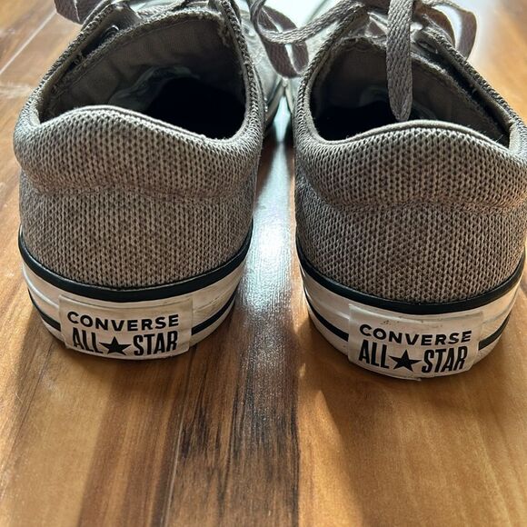 Converse Gray and White Chuck Taylor Sneakers Classic Style - Picture 9 of 10